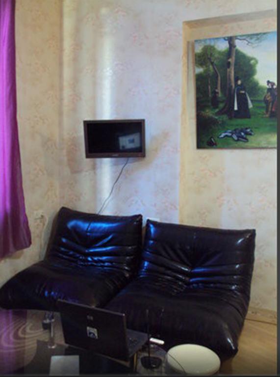 Evrika Apartments On Rustaveli Avenue ティビリシ 部屋 写真